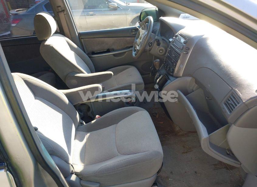 Photo 5 of 2008 Toyota Sienna CE/LE (VIN 5TDZK23C38S162331)