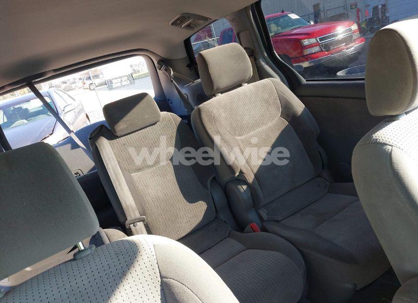 Photo 8 of 2008 Toyota Sienna CE/LE (VIN 5TDZK23C38S162331)