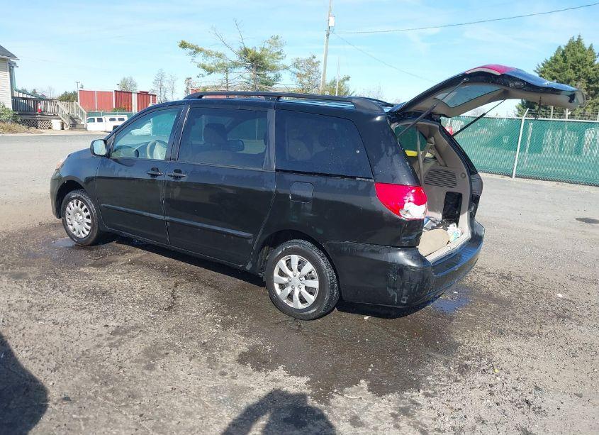 Photo 3 of 2008 Toyota Sienna LE (VIN 5TDZK23C38S207655)