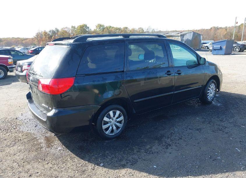 Photo 4 of 2008 Toyota Sienna LE (VIN 5TDZK23C38S207655)