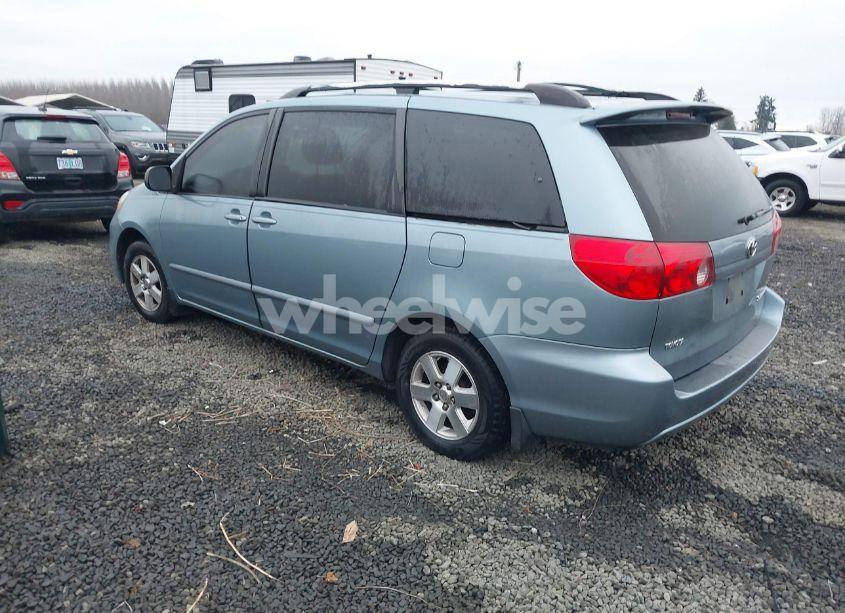 Photo 3 of 2009 Toyota Sienna LE (VIN 5TDZK23C39S228460)
