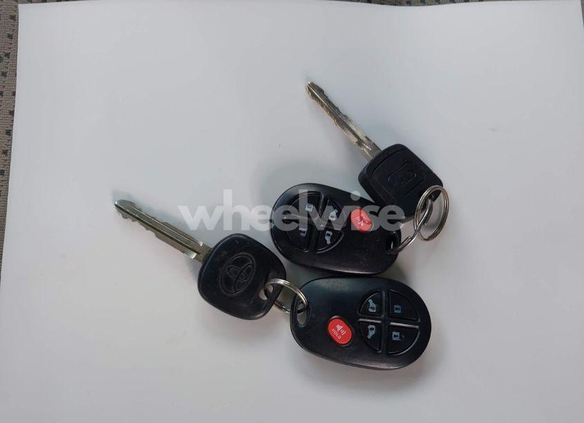 Photo 11 of 2009 Toyota Sienna LE (VIN 5TDZK23C39S244254)