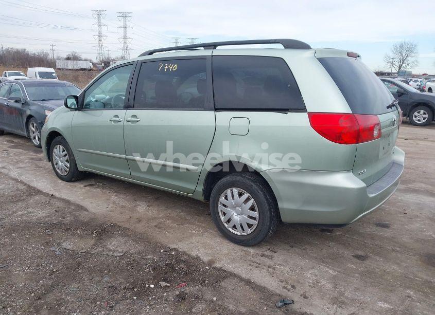 Photo 3 of 2009 Toyota Sienna LE (VIN 5TDZK23C39S244254)