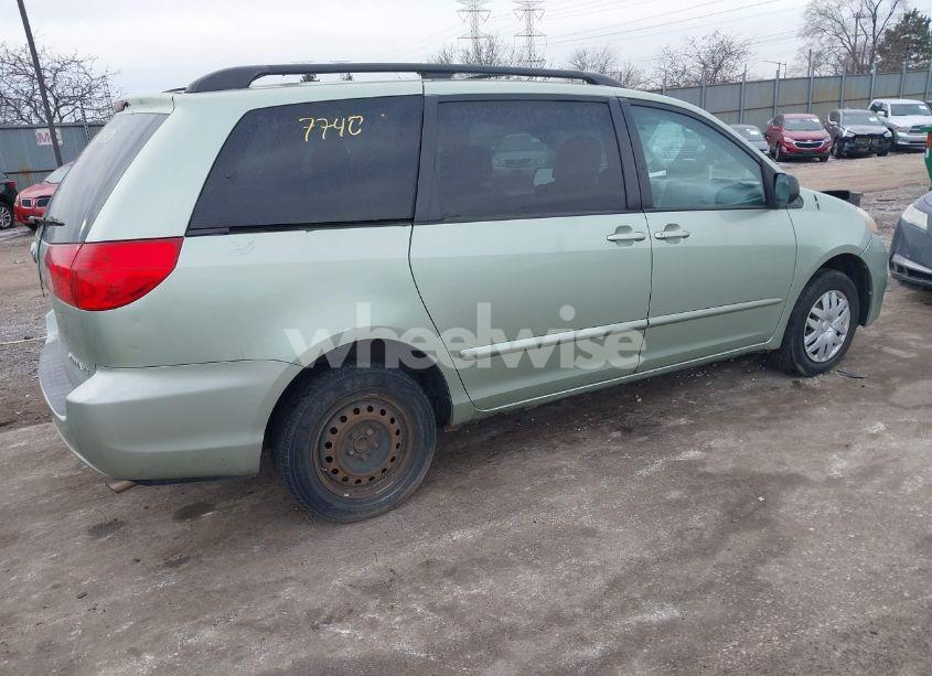 Photo 4 of 2009 Toyota Sienna LE (VIN 5TDZK23C39S244254)
