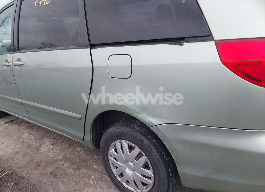 Photo 6 of 2009 Toyota Sienna LE (VIN 5TDZK23C39S244254)