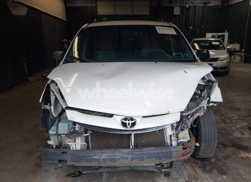 Photo 13 of 2009 Toyota Sienna LE (VIN 5TDZK23C39S251205)