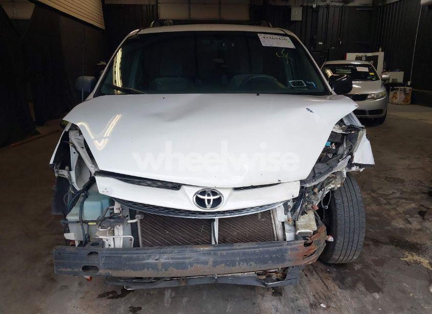 Photo 6 of 2009 Toyota Sienna LE (VIN 5TDZK23C39S251205)