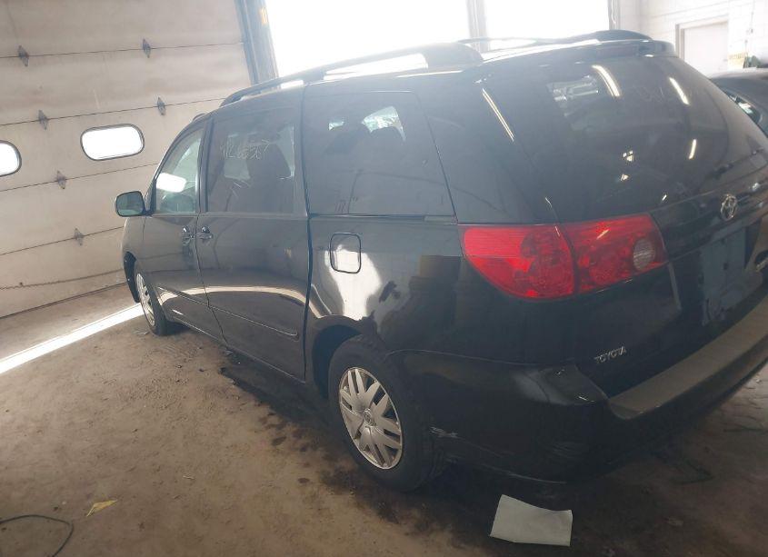Photo 3 of 2009 Toyota Sienna LE (VIN 5TDZK23C39S262608)