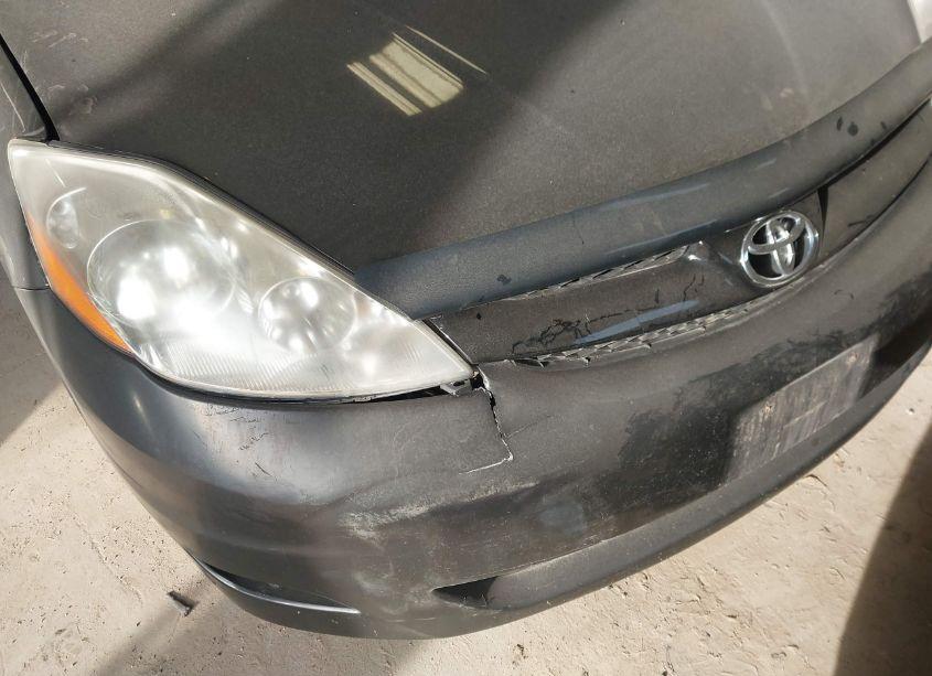 Photo 6 of 2009 Toyota Sienna LE (VIN 5TDZK23C39S262608)