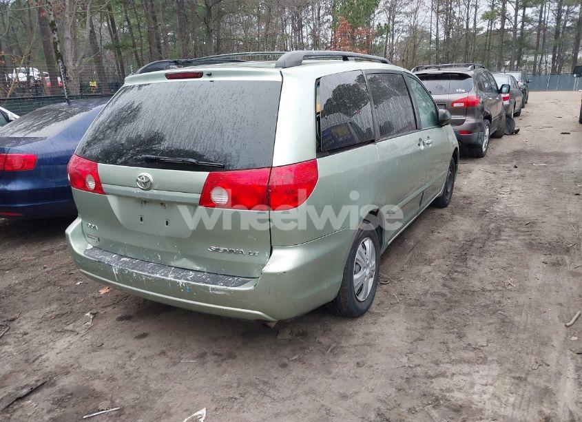 Photo 4 of 2009 Toyota Sienna CE/LE (VIN 5TDZK23C39S284835)