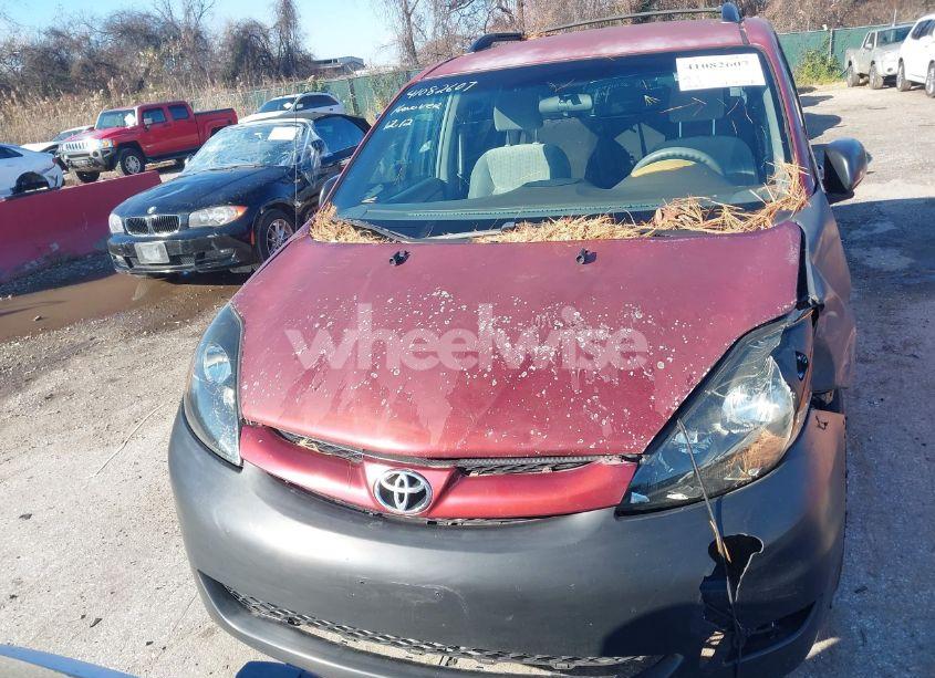 Photo 12 of 2007 Toyota Sienna LE (VIN 5TDZK23C47S092708)