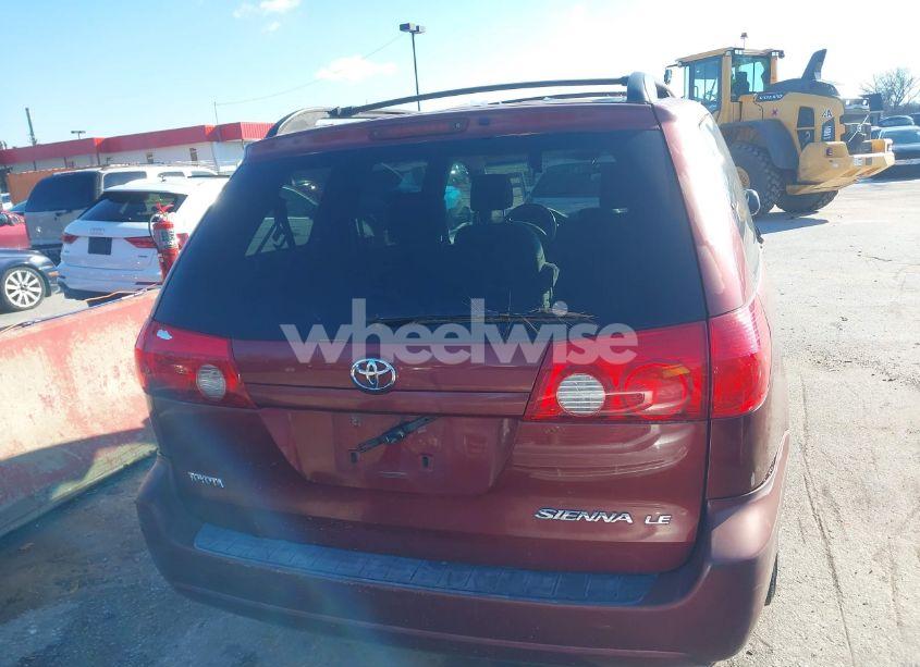 Photo 16 of 2007 Toyota Sienna LE (VIN 5TDZK23C47S092708)