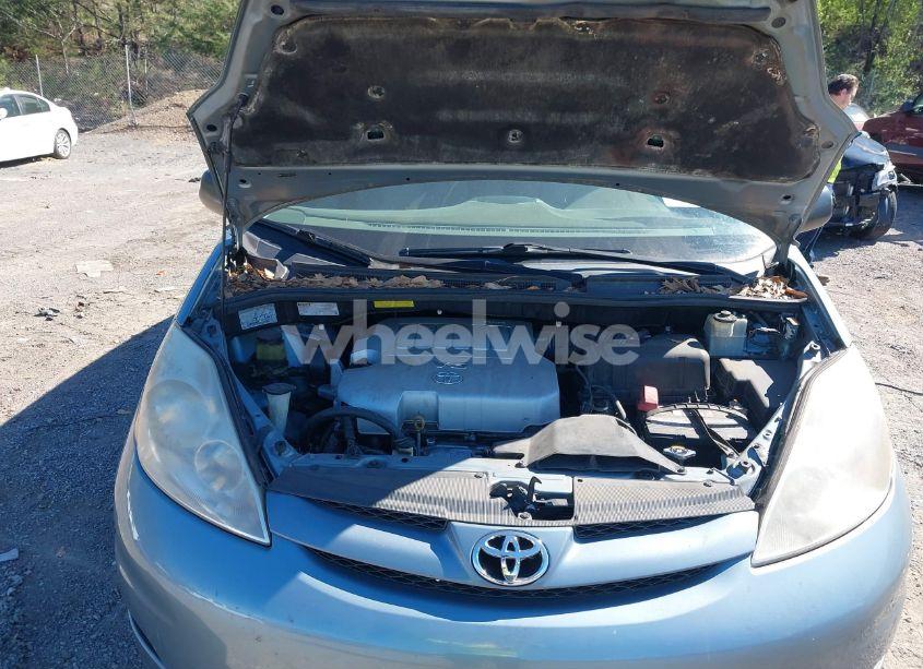 Photo 10 of 2008 Toyota Sienna LE (VIN 5TDZK23C48S117074)