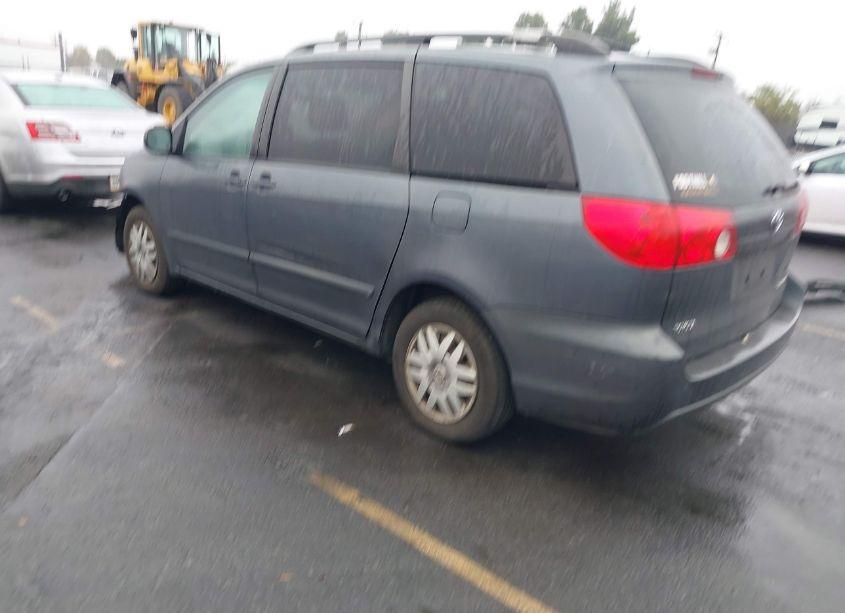 Photo 3 of 2008 Toyota Sienna LE (VIN 5TDZK23C48S145778)