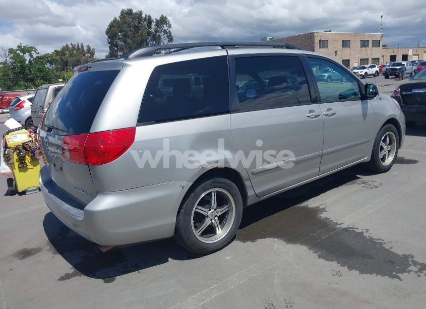 Photo 4 of 2008 Toyota Sienna LE (VIN 5TDZK23C48S191241)