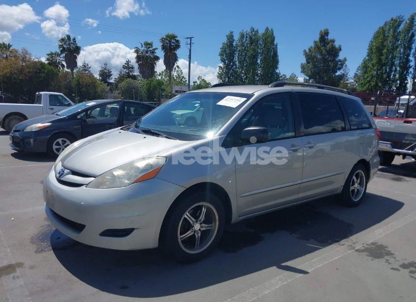 Photo 6 of 2008 Toyota Sienna LE (VIN 5TDZK23C48S191241)