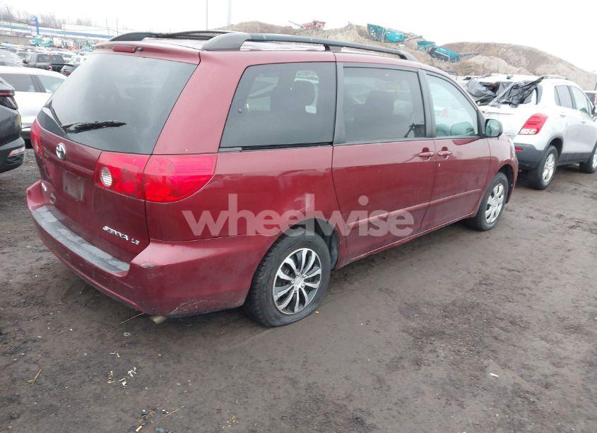 Photo 4 of 2009 Toyota Sienna LE (VIN 5TDZK23C49S228807)