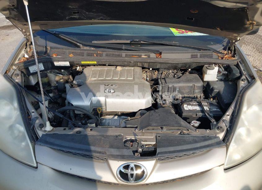 Photo 10 of 2009 Toyota Sienna LE (VIN 5TDZK23C49S268630)