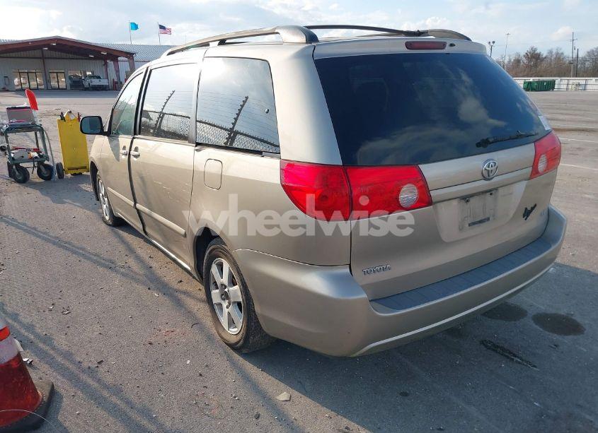Photo 3 of 2009 Toyota Sienna LE (VIN 5TDZK23C49S268630)