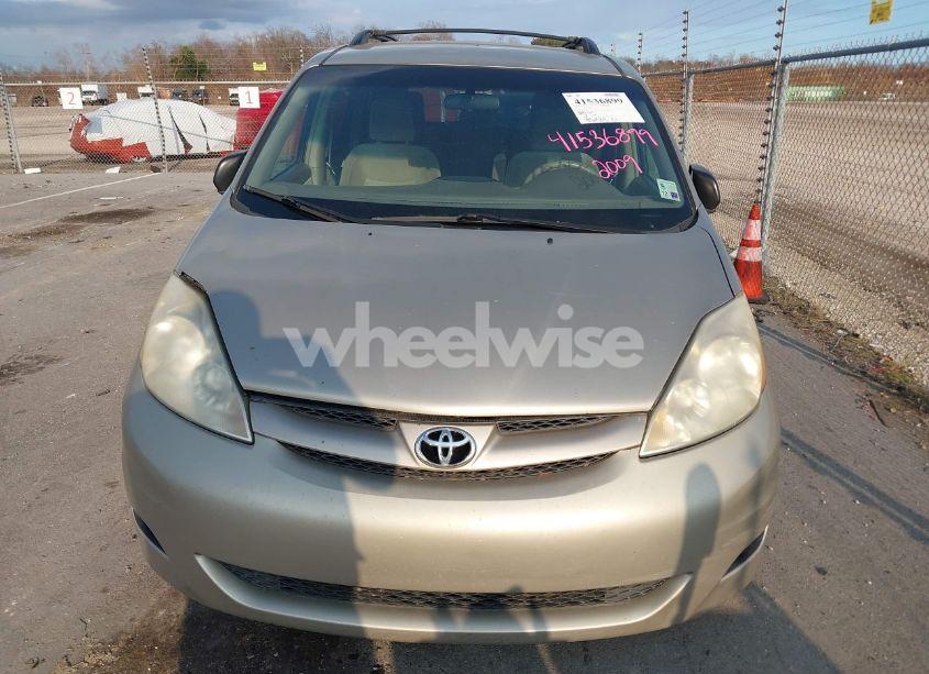 Photo 6 of 2009 Toyota Sienna LE (VIN 5TDZK23C49S268630)