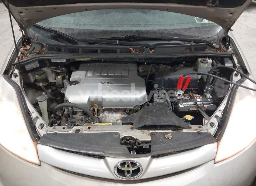 Photo 10 of 2009 Toyota Sienna LE (VIN 5TDZK23C49S273911)