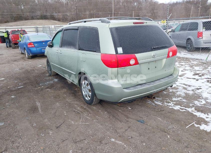 Photo 3 of 2009 Toyota Sienna LE (VIN 5TDZK23C49S276663)