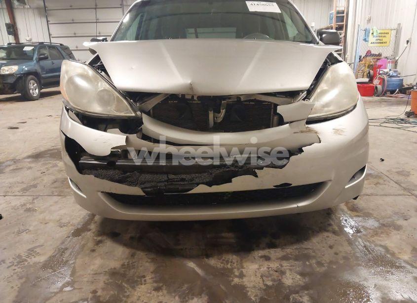 Photo 6 of 2009 Toyota Sienna LE (VIN 5TDZK23C49S278526)