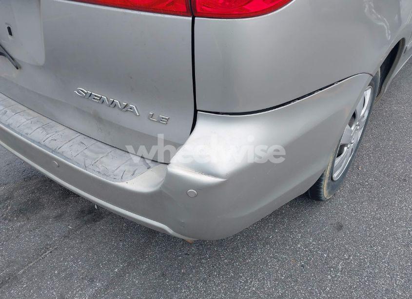 Photo 12 of 2007 Toyota Sienna LE (VIN 5TDZK23C57S022229)