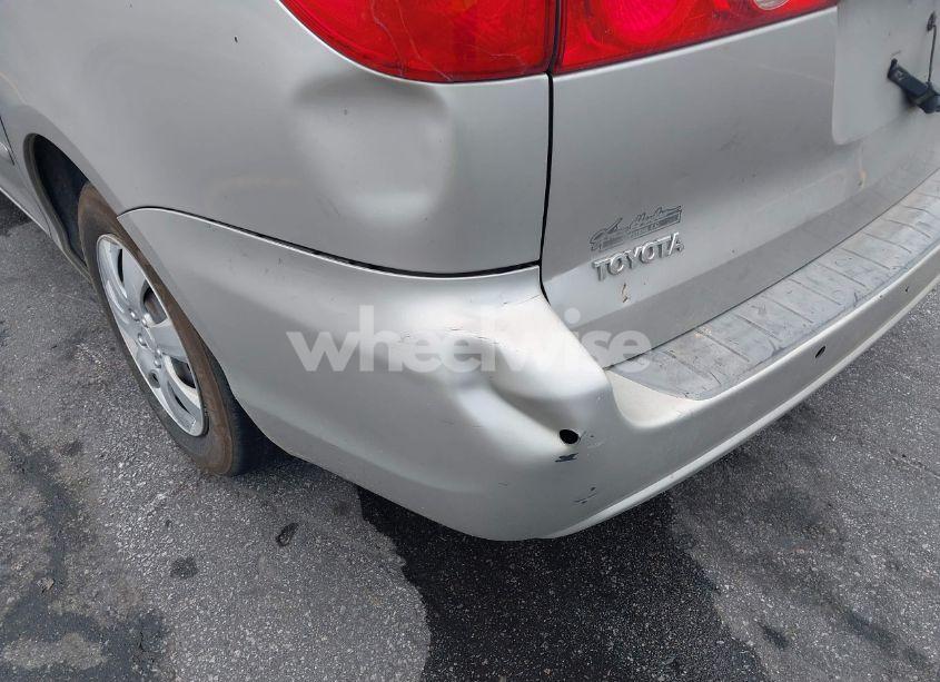 Photo 6 of 2007 Toyota Sienna LE (VIN 5TDZK23C57S022229)