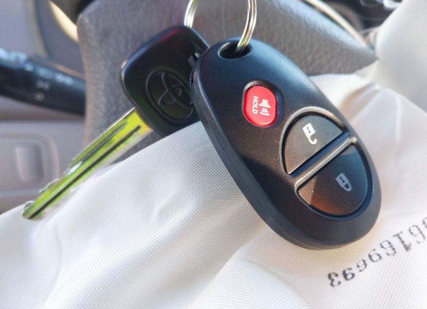 Photo 11 of 2007 Toyota Sienna CE (VIN 5TDZK23C57S034378)