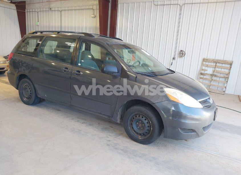 2007 Toyota Sienna CE/LE (VIN 5TDZK23C57S044375) main photo
