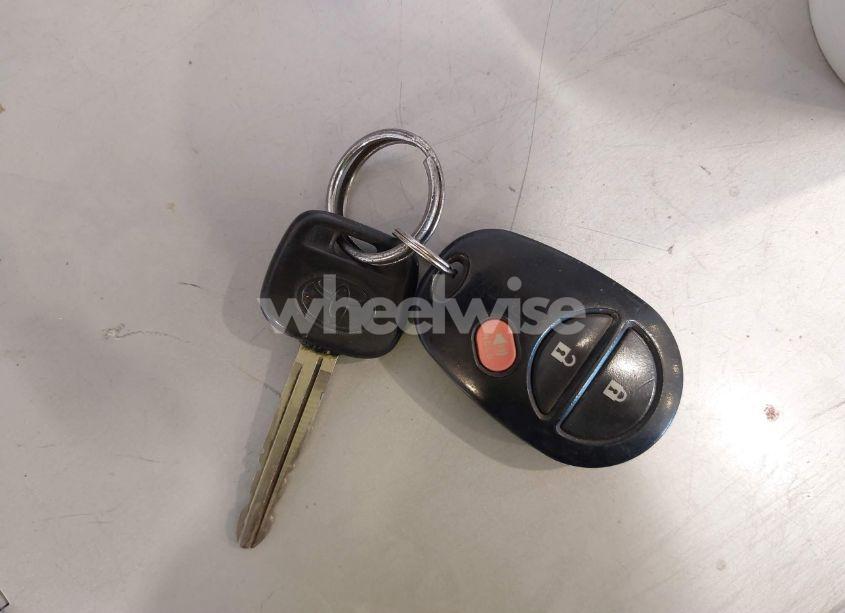 Photo 11 of 2007 Toyota Sienna CE/LE (VIN 5TDZK23C57S044375)