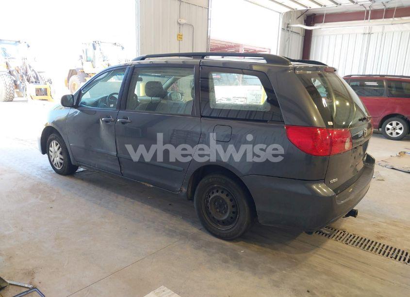 Photo 3 of 2007 Toyota Sienna CE/LE (VIN 5TDZK23C57S044375)