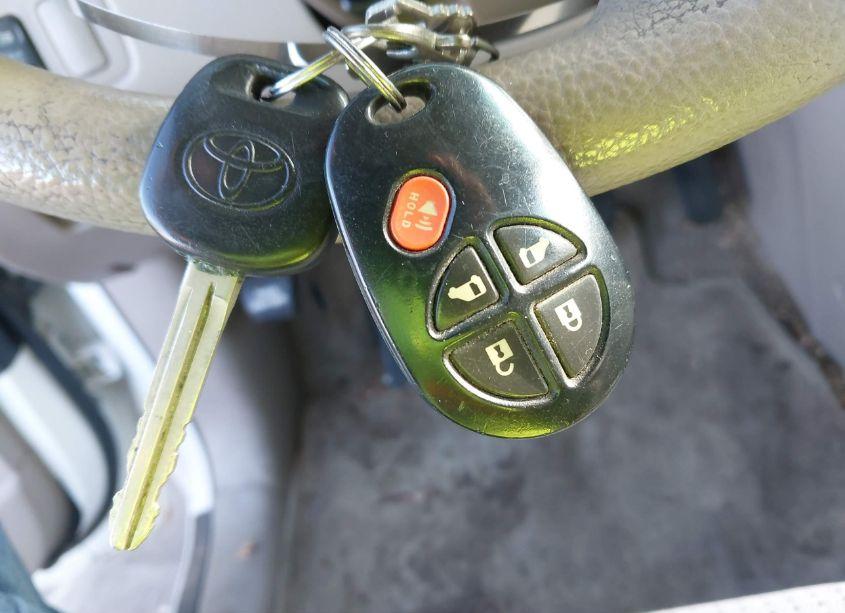 Photo 11 of 2007 Toyota Sienna LE (VIN 5TDZK23C57S061564)
