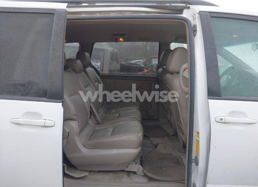 Photo 8 of 2007 Toyota Sienna LE (VIN 5TDZK23C57S065887)