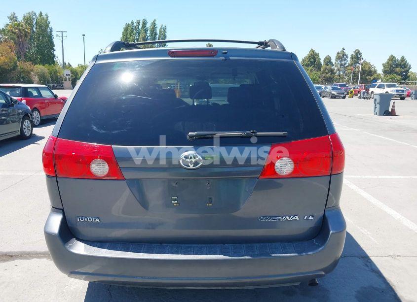 Photo 16 of 2007 Toyota Sienna LE (VIN 5TDZK23C57S073598)