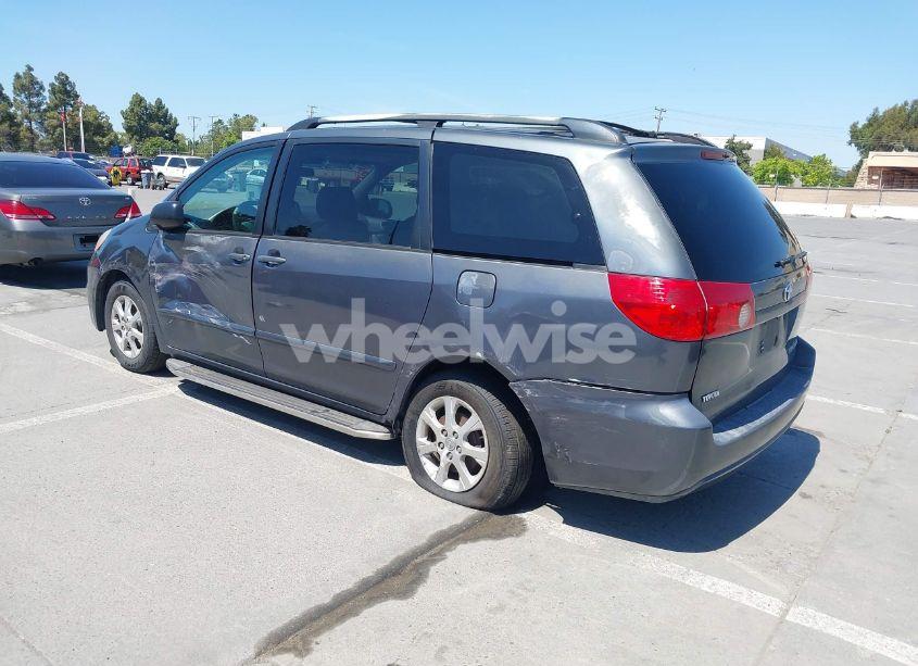 Photo 3 of 2007 Toyota Sienna LE (VIN 5TDZK23C57S073598)