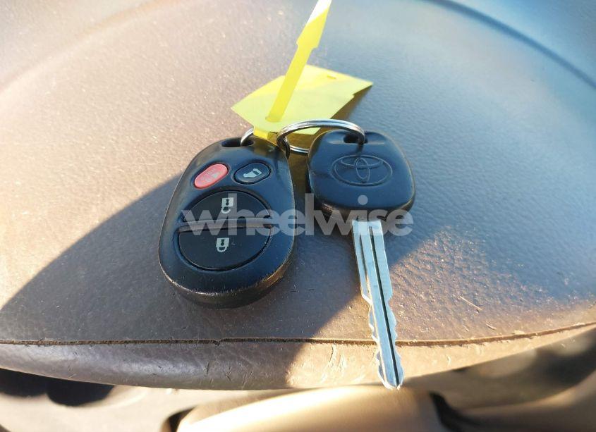 Photo 11 of 2007 Toyota Sienna LE (VIN 5TDZK23C57S079403)