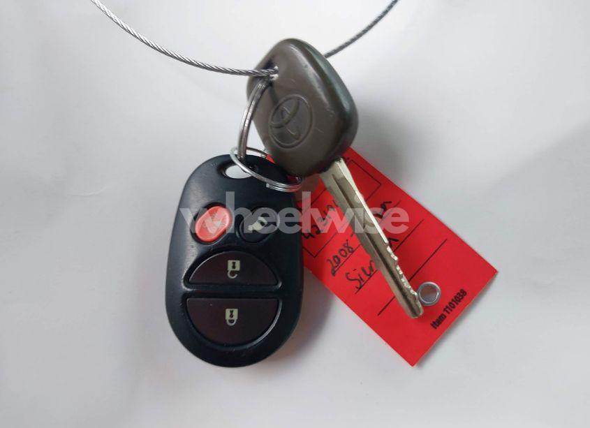 Photo 11 of 2008 Toyota Sienna LE (VIN 5TDZK23C58S140895)