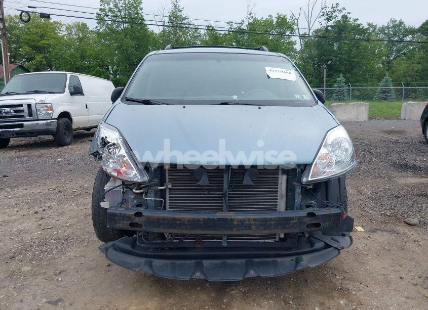 Photo 6 of 2008 Toyota Sienna LE (VIN 5TDZK23C58S140895)