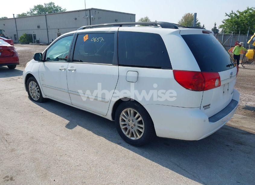 Photo 3 of 2008 Toyota Sienna LE (VIN 5TDZK23C58S155686)