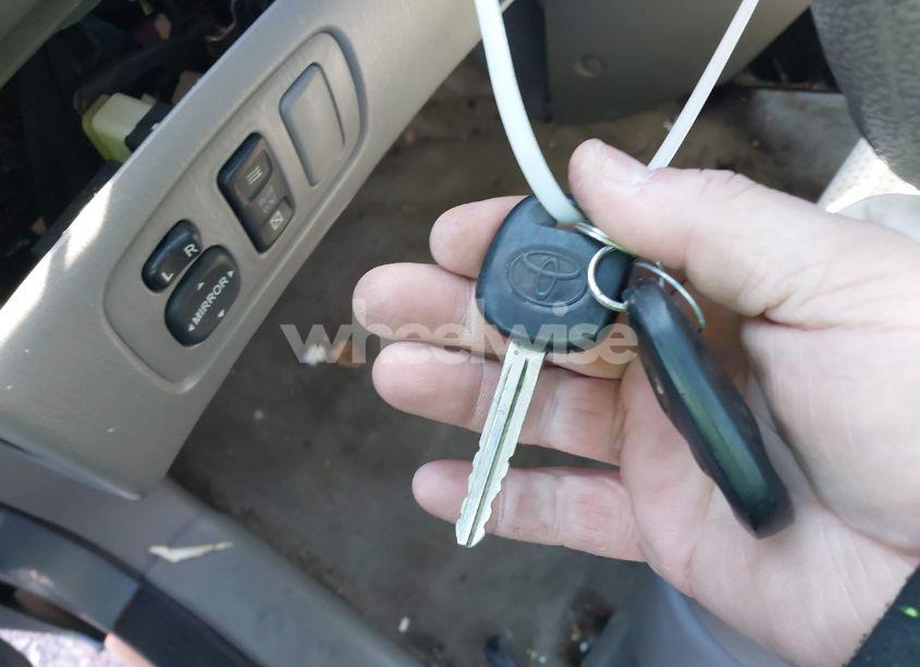 Photo 11 of 2008 Toyota Sienna LE (VIN 5TDZK23C58S160662)