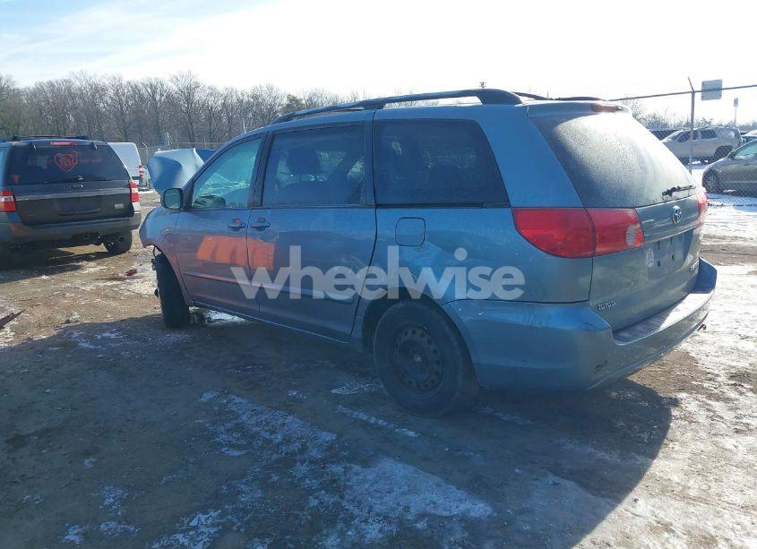 Photo 3 of 2008 Toyota Sienna LE (VIN 5TDZK23C58S160662)