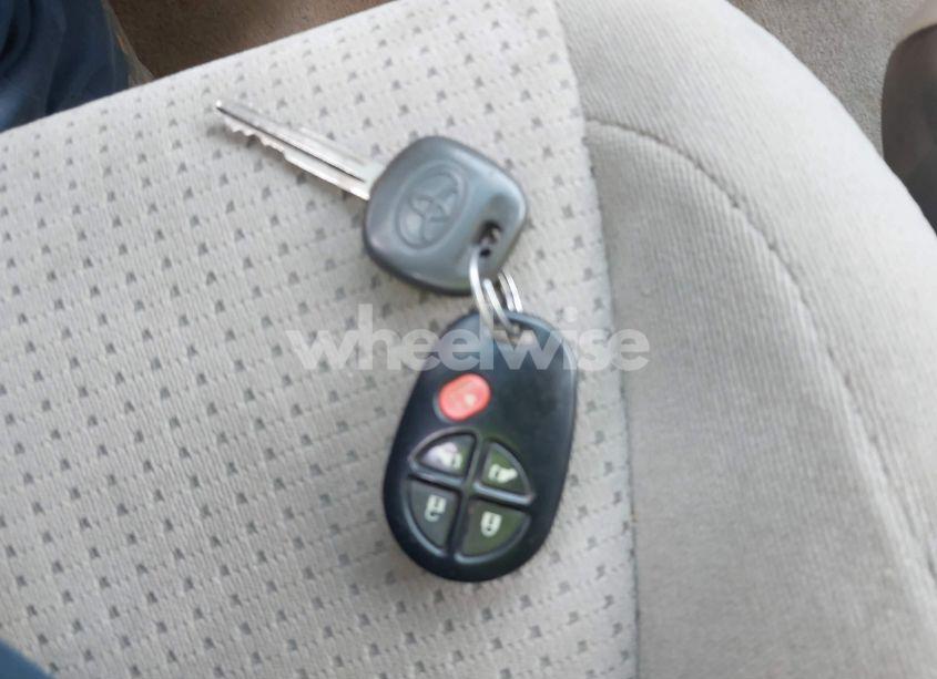 Photo 11 of 2008 Toyota Sienna LE (VIN 5TDZK23C58S165344)