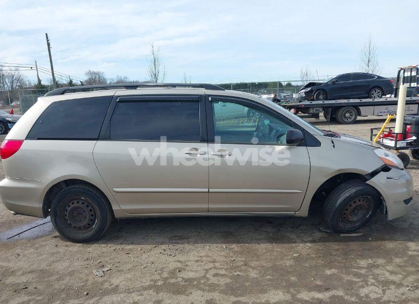 Photo 13 of 2008 Toyota Sienna LE (VIN 5TDZK23C58S165344)