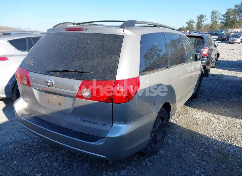 Photo 4 of 2008 Toyota Sienna LE (VIN 5TDZK23C58S218723)