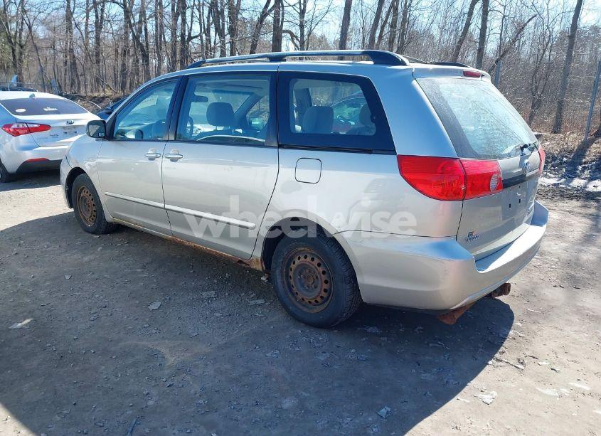 Photo 3 of 2008 Toyota Sienna CE (VIN 5TDZK23C58S223145)