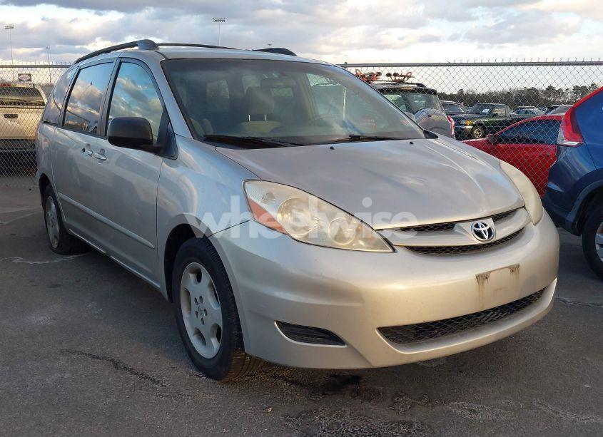 2009 Toyota Sienna LE (VIN 5TDZK23C59S236379) main photo
