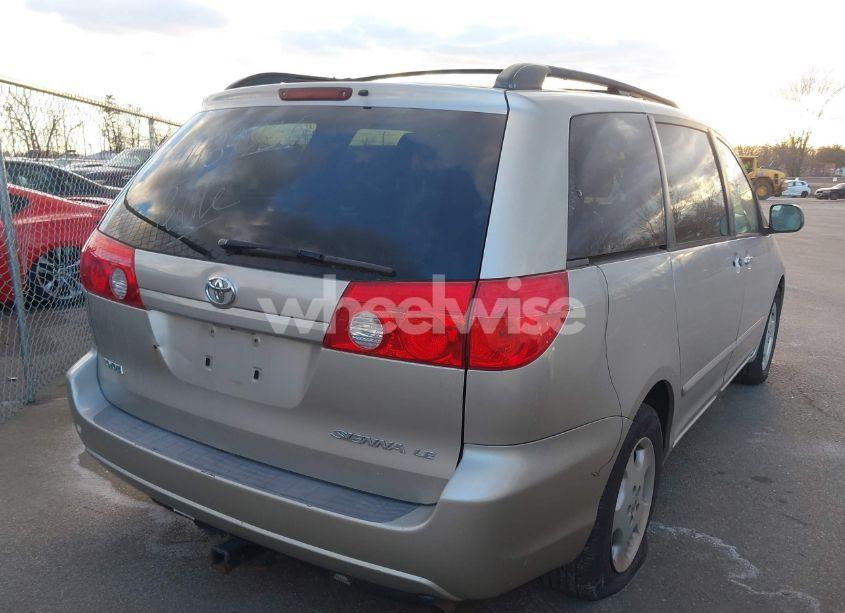 Photo 4 of 2009 Toyota Sienna LE (VIN 5TDZK23C59S236379)