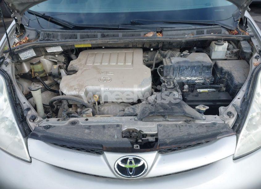 Photo 10 of 2009 Toyota Sienna LE (VIN 5TDZK23C59S251996)